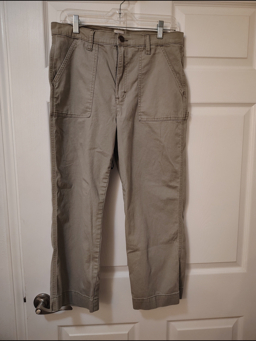 Lee Women's Straight-Leg Utility Trousers in Taupe
